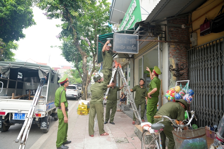 TĂNG CƯỜNG TRẬT TỰ ĐÔ THỊ – GIỮ GÌN MÔI TRƯỜNG SỐNG XANH, SẠCH, ĐẸP- Ảnh 4.