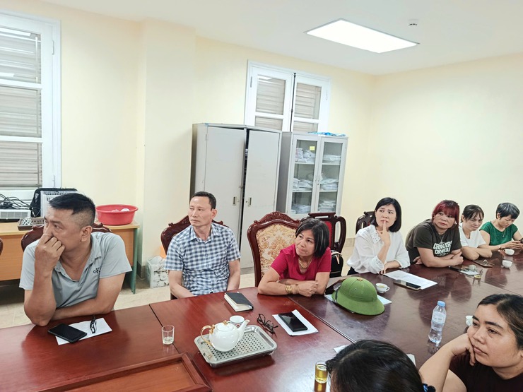 Xã Thạch Thất tổ chức hội nghị thu thập hồ sơ xét ưu tiên giao đất tái định cư (Dự án cải tạo đường 420 đoạn đi qua thị trấn Liên Quan cũ)- Ảnh 4.