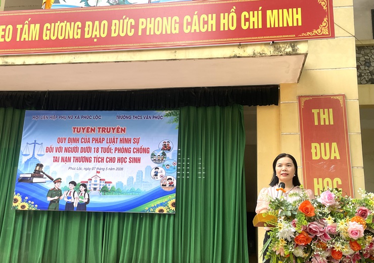 Hội Liên hiệp Phụ nữ xã tổ chức hội nghị tuyên truyền pháp luật hình sự đối với người dưới 18 tuổi; tuyên truyền phòng chống tai nạn thương tích cho học sinh tại trường THCS Vân Phúc- Ảnh 5.