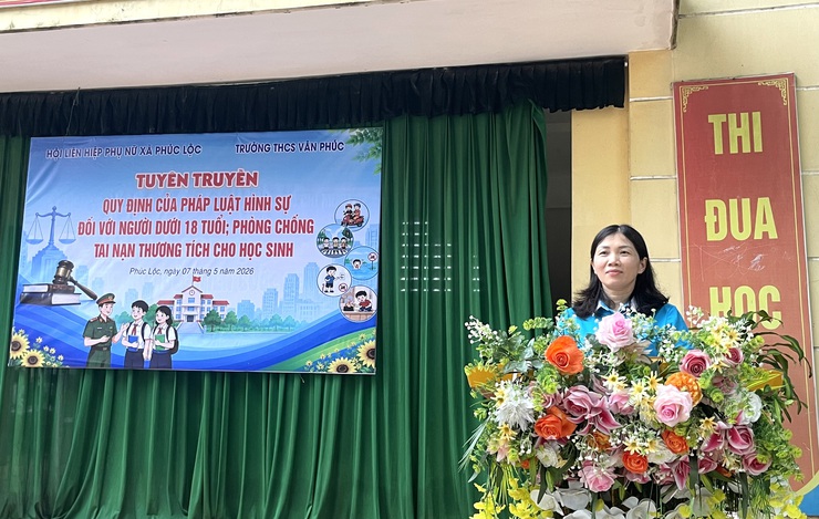 Hội Liên hiệp Phụ nữ xã tổ chức hội nghị tuyên truyền pháp luật hình sự đối với người dưới 18 tuổi; tuyên truyền phòng chống tai nạn thương tích cho học sinh tại trường THCS Vân Phúc- Ảnh 4.