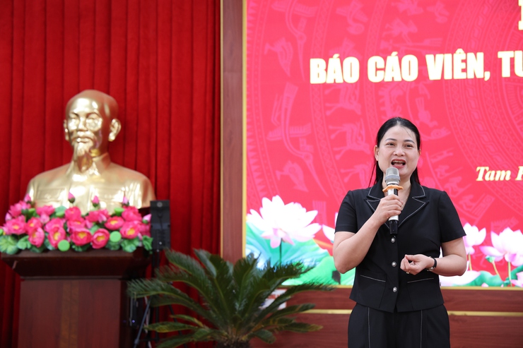 Tổng duyệt Chung khảo Hội thi Báo cáo viên, Tuyên truyền viên giỏi xã Tam Hưng năm 2026: Sẵn sàng cho ngày hội lan tỏa Nghị quyết của Đảng- Ảnh 4.