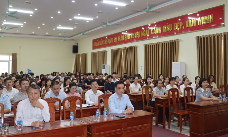 Khai giảng lớp bồi dưỡng nhận thức về Đảng cho quần chúng ưu tú năm 2026- Ảnh 2.