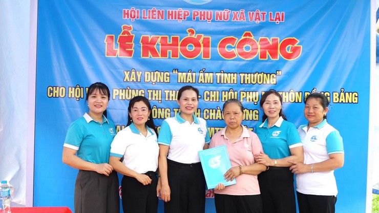 Hội LHPN xã Vật Lại khởi công xây dựng nhà mái ấm tình thương cho hội viên có hoàn cảnh khó khăn- Ảnh 2.