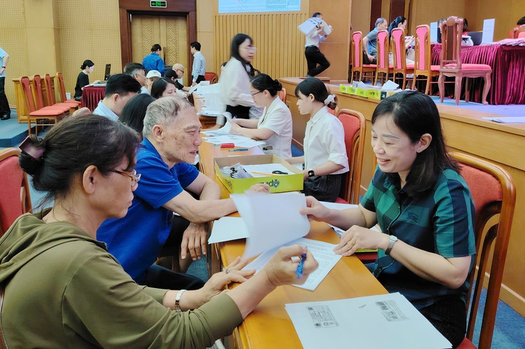 Phường Thanh Xuân đẩy nhanh tiến độ chi trả tiền bồi thường Dự án đường Vành đai 2,5- Ảnh 3.