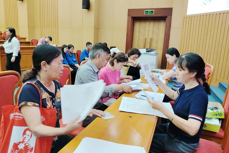 Phường Thanh Xuân đẩy nhanh tiến độ chi trả tiền bồi thường Dự án đường Vành đai 2,5- Ảnh 2.