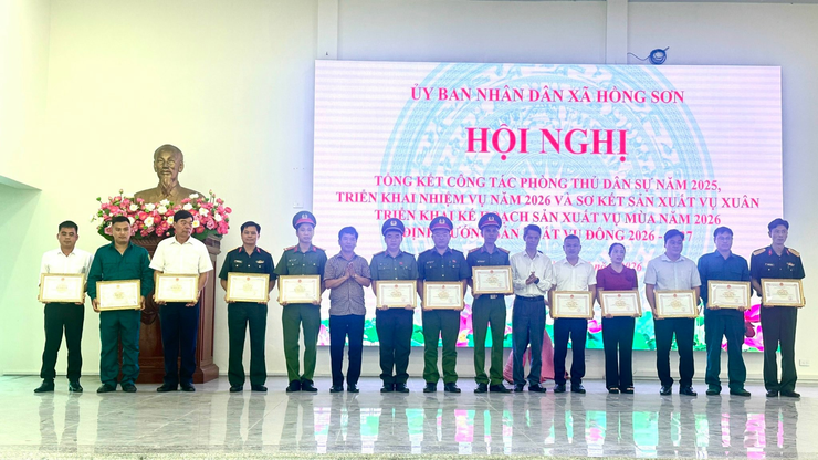 Hồng Sơn chủ động phòng, chống thiên tai, bảo vệ an toàn cho nhân dân- Ảnh 4.