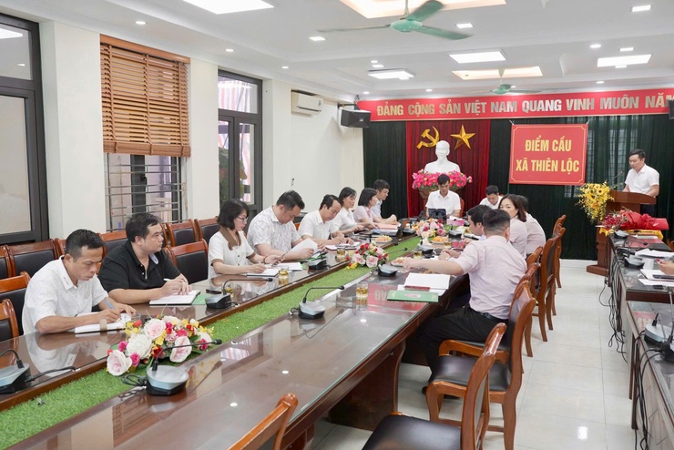 Ban đại diện Hội đồng quản trị Ngân hàng Chính sách xã hội xã Thiên Lộc họp phiên thứ nhất năm 2026- Ảnh 3.