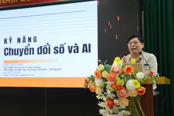 Tập huấn kỹ năng số, ứng dụng công nghệ số và trí tuệ nhân tạo AI trong công tác xây dựng Đảng- Ảnh 3.