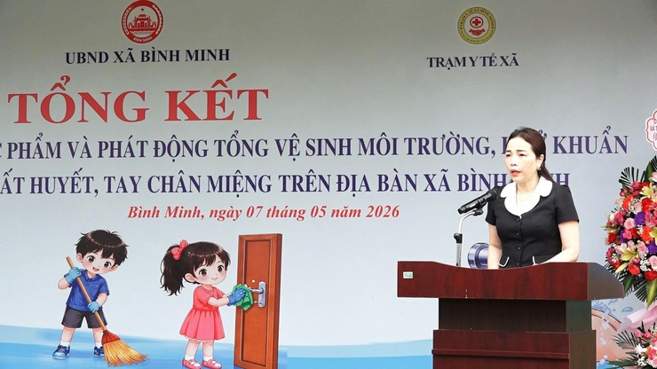 Lễ tổng kết Tháng hành động về An toàn thực phẩm và phát động vệ sinh môi trường, khử khuẩn, phòng, chống bệnh sốt xuất huyết và tay chân miệng trên địa bàn xã Bình Minh- Ảnh 2.