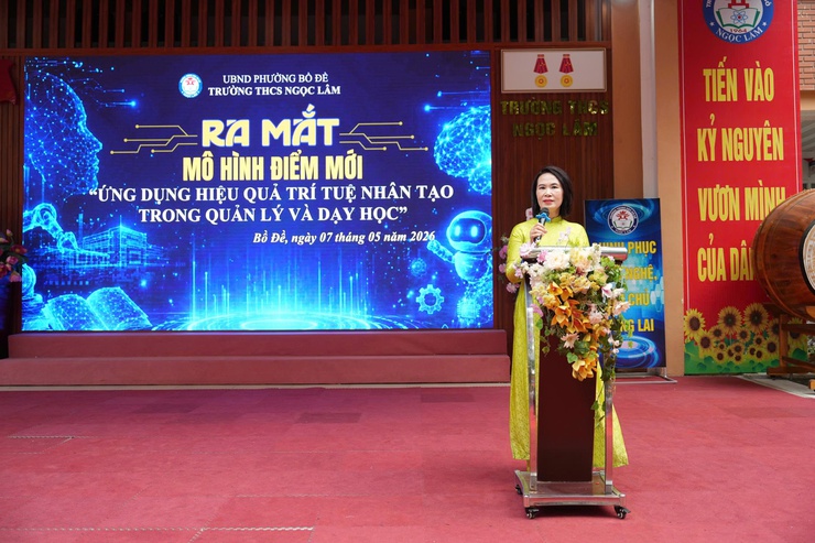 TRƯỜNG THCS NGỌC LÂM TỔ CHỨC LỄ RA MẮT MÔ HÌNH ĐIỂM: “ỨNG DỤNG HIỆU QUẢ TRÍ TUỆ NHÂN TẠO (AI) TRONG QUẢN LÝ VÀ DẠY HỌC”- Ảnh 6.