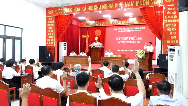 HĐND xã Bình Minh thông qua 4 Nghị quyết quan trọng tại kỳ họp chuyên đề- Ảnh 4.