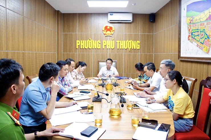 Phường Phú Thượng họp Ban Chỉ đạo An toàn thực phẩm, tăng cường công tác bảo đảm sức khỏe Nhân dân- Ảnh 1.