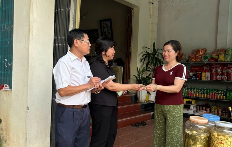 THÔN VÀI HOÀN THÀNH ỦNG HỘ QUỸ "VÌ BIỂN, ĐẢO VIỆT NAM" VÀ QUỸ "BẢO TRỢ TRẺ EM" NĂM 2026- Ảnh 1.