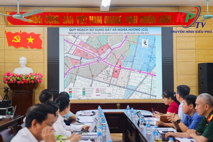 Đảng uỷ xã Kiều Phú tổ chức Hội nghị Ban Chấp hành Đảng bộ xã lần thứ 11, nhiệm kỳ 2025-2030- Ảnh 4.