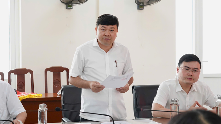 Yên Lãng trao quyết định bổ nhiệm, bổ nhiệm lại cán bộ- Ảnh 2.
