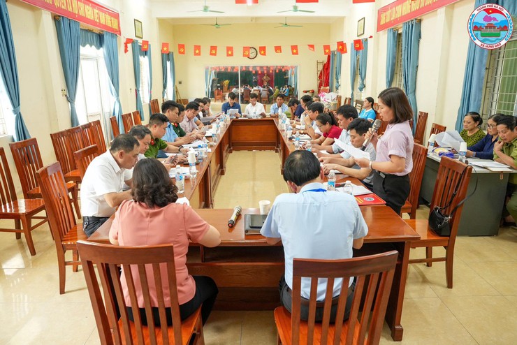 THƯỜNG TRỰC ĐẢNG ỦY XÃ HƯNG ĐẠO LÀM VIỆC VỚI THÔN YÊN NỘI- Ảnh 2.