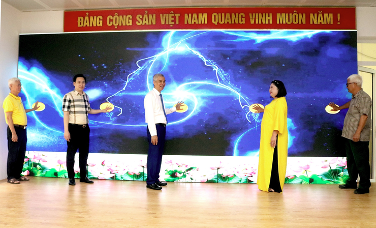 Phường Nghĩa Đô khởi động mô hình “Ba chủ thể - Một mục tiêu: Đồng thuận vì cộng đồng” - Ảnh 2.