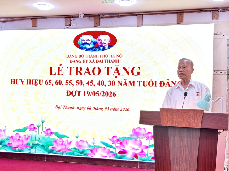 Đảng bộ xã Đại Thanh trao tặng, truy tặng 58 Huy hiệu Đảng đợt 19/5/2026.- Ảnh 9.