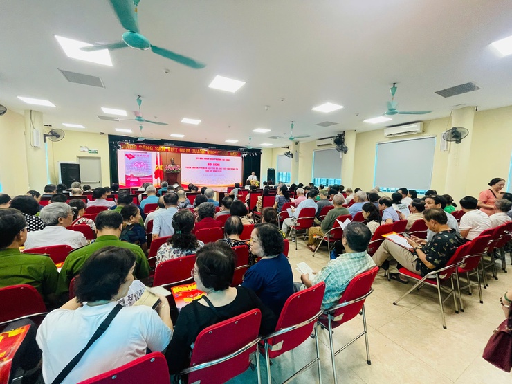 Phường Ba Đình tổ chức Hội nghị tuyên truyền, phổ biến Luật Thủ đô và Luật Tiếp cận thông tin sửa đổi năm 2026- Ảnh 5.