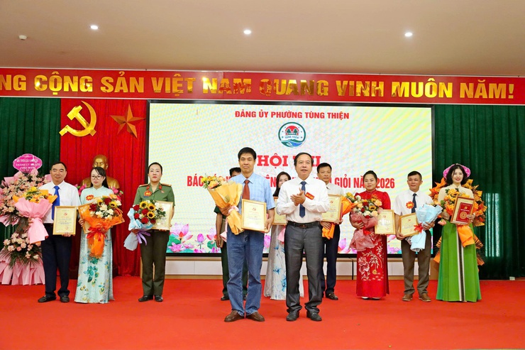 Sôi nổi Hội thi Báo cáo viên, tuyên truyền viên giỏi phường Tùng Thiện năm 2026- Ảnh 15.