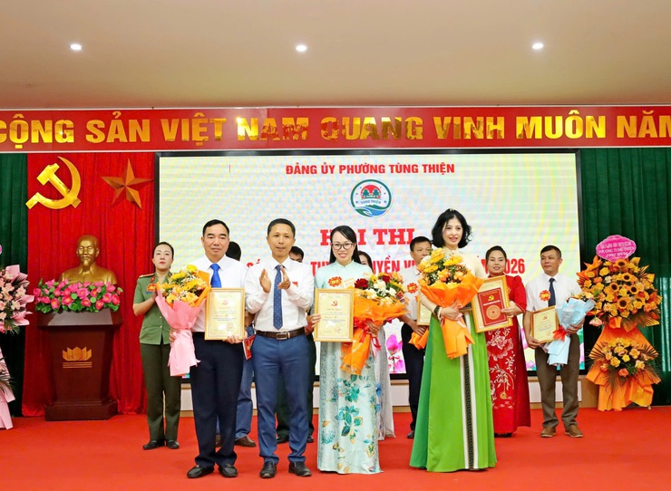 Sôi nổi Hội thi Báo cáo viên, tuyên truyền viên giỏi phường Tùng Thiện năm 2026- Ảnh 17.