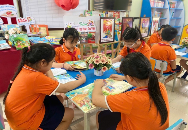 Trường tiểu học Cự Khối gieo mầm văn hóa đọc - Nuôi dưỡng tâm hồn học sinh tiểu học
- Ảnh 5.
