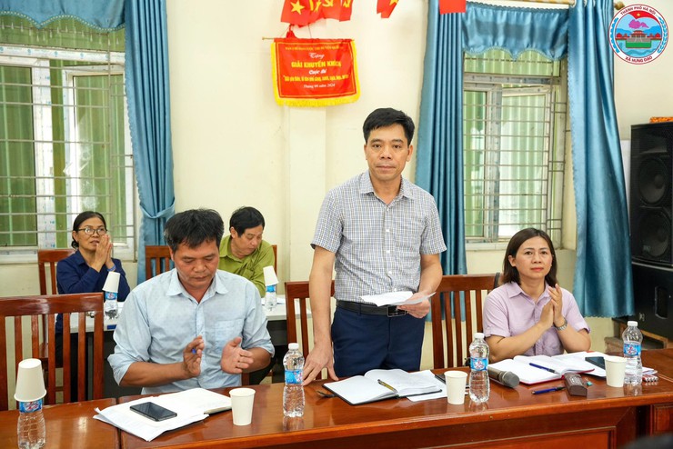 THƯỜNG TRỰC ĐẢNG ỦY XÃ HƯNG ĐẠO LÀM VIỆC VỚI THÔN YÊN NỘI- Ảnh 6.