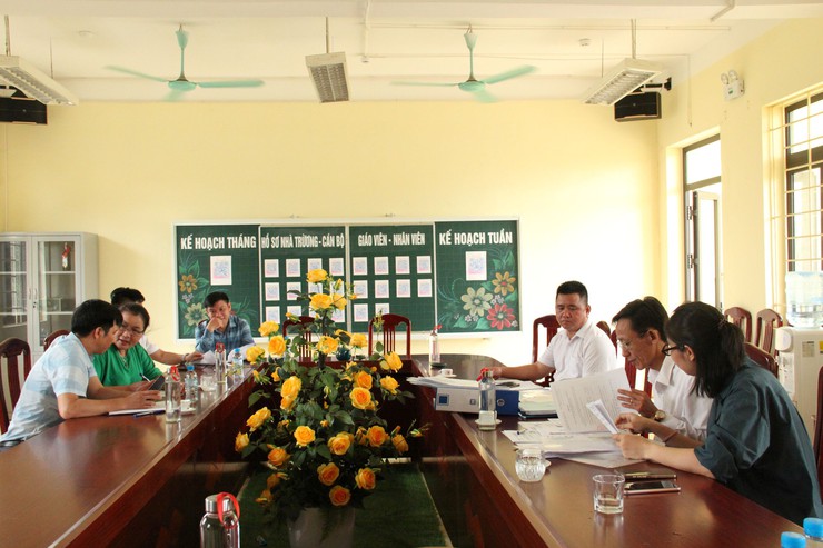 Ban Văn hóa – Xã hội HĐND xã Hòa Lạc giám sát trực tiếp bữa ăn bán trú tại các trường học- Ảnh 6.