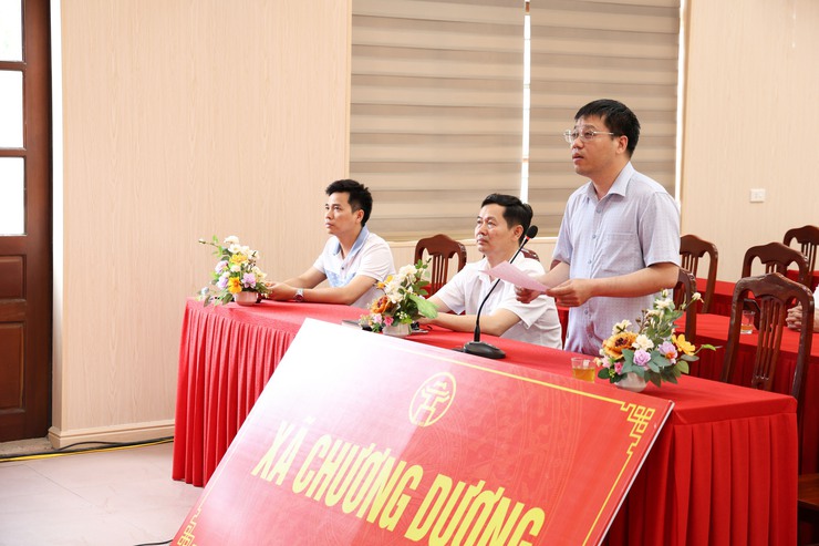 Cử tri xã Chương Dương kiến nghị nâng mức giá thu hồi đất nông nghiệp phục vụ dự án Khu Công nghiệp Phú Hà với đại biểu Quốc hội- Ảnh 3.