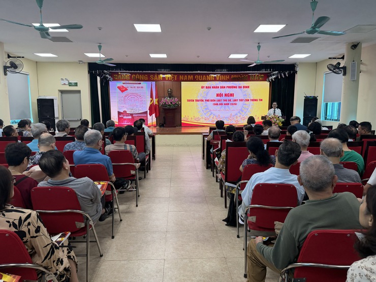 Phường Ba Đình tổ chức Hội nghị tuyên truyền, phổ biến Luật Thủ đô và Luật Tiếp cận thông tin sửa đổi năm 2026- Ảnh 3.