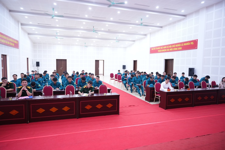 Lễ khai mạc huấn luyện dân quân cơ động xã Phù Đổng năm 2026- Ảnh 1.