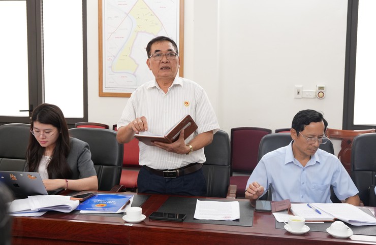Đoàn khảo sát Thành phố Hà Nội khảo sát việc thực hiện phong trào "Toàn dân bảo vệ an ninh Tổ quốc" tại xã Bát Tràng- Ảnh 5.
