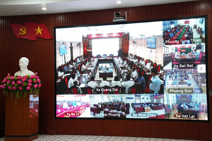 PHƯỜNG SƠN TÂY THAM DỰ HỘI NGHỊ TRỰC TUYẾN ĐẠI BIỂU QUỐC HỘI THÀNH PHỐ HÀ NỘI - ĐƠN VỊ BẦU CỬ SỐ 6 TIẾP XÚC CỬ TRI SAU KÌ HỌP THỨ NHẤT, QUỐC HỘ KHÓA XVI- Ảnh 2.