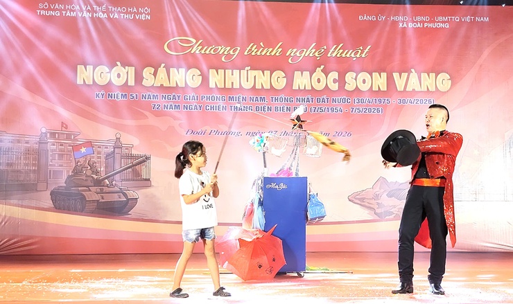 Chương trình nghệ thuật “Ngời sáng những mốc son vàng”- Ảnh 10.