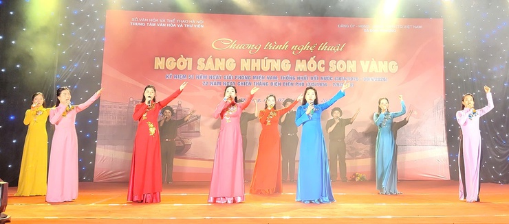 Chương trình nghệ thuật “Ngời sáng những mốc son vàng”- Ảnh 7.