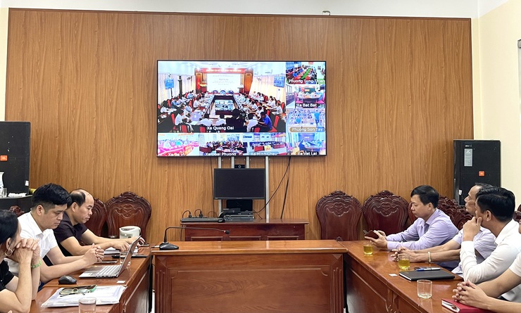 Đoàn đại biểu Quốc hội thành phố Hà Nội đơn vị bầu cử số 6 tiếp xúc cử tri- Ảnh 2.