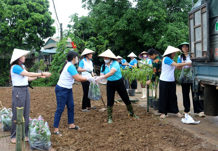 Hội Phụ nữ Mỹ Đức triển khai chuỗi hoạt động cao điểm chào mừng sự kiện du lịch Mường Cốc- Ảnh 1.