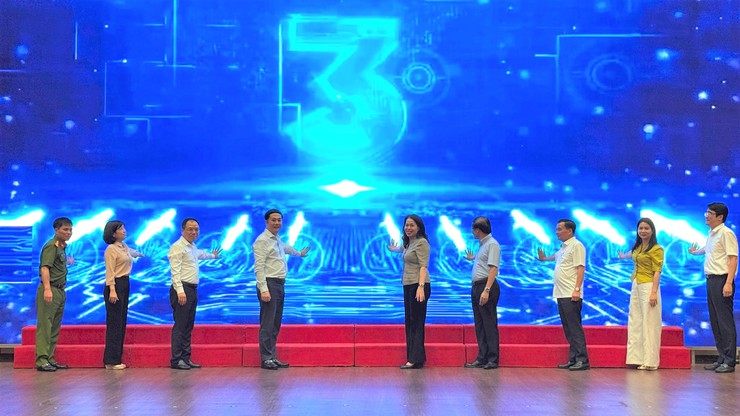 PHƯỜNG CẦU GIẤY: RA MẮT TRUNG TÂM ĐIỀU HÀNH, GIÁM SÁT THỰC HIỆN “5 ĐIỂM NGHẼN” - Ảnh 3.