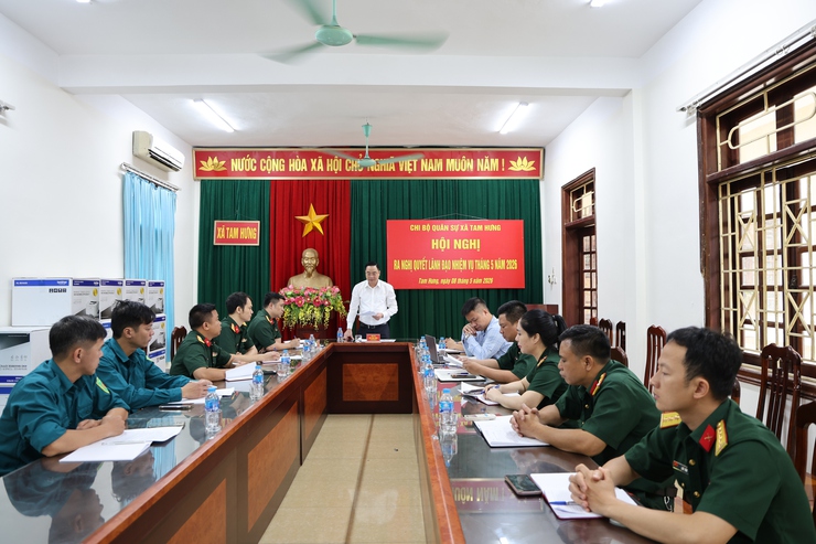 Chi bộ Ban Chỉ huy Quân sự xã Tam Hưng nâng cao chất lượng lãnh đạo, quyết tâm hoàn thành tốt nhiệm vụ quân sự, quốc phòng địa phương- Ảnh 6.