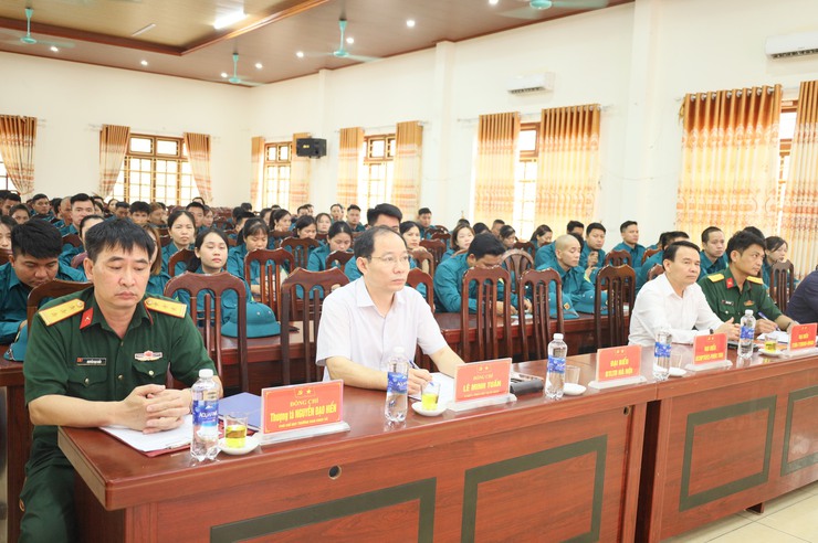 XÃ CỔ ĐÔ KHAI MẠC HUẤN LUYỆN LỰC LƯỢNG DÂN QUÂN NĂM 2026- Ảnh 1.