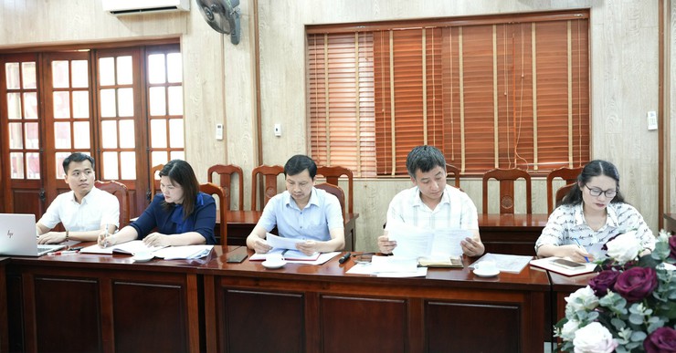 Xã Sơn Đồng báo cáo kết quả thực hiện giải quyết 05 điểm nghẽn trên địa bàn xã - Ảnh 1.