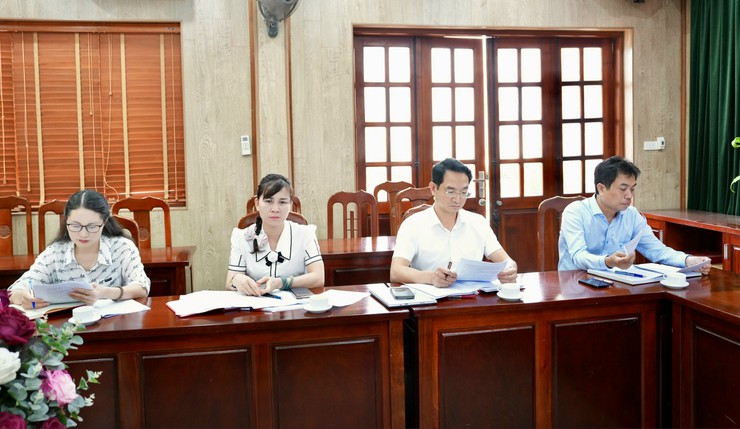Xã Sơn Đồng báo cáo kết quả thực hiện giải quyết 05 điểm nghẽn trên địa bàn xã - Ảnh 2.