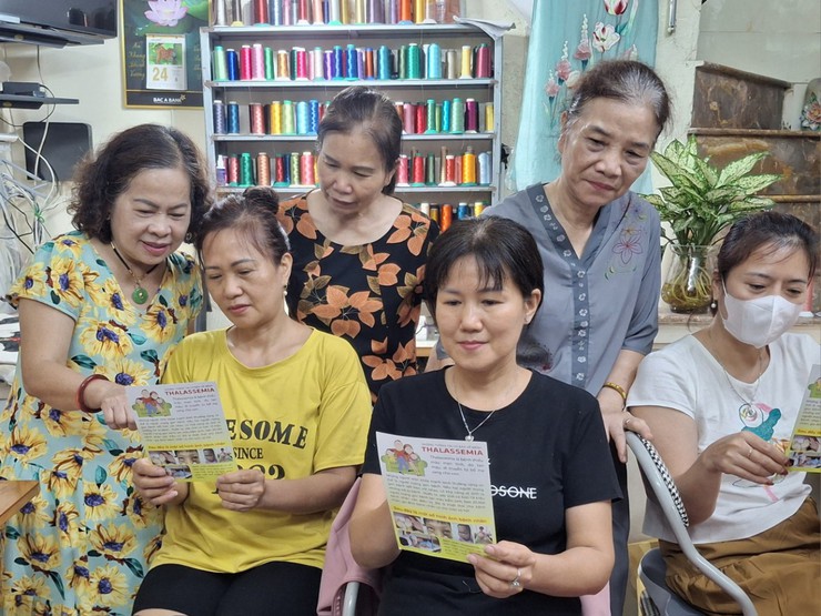 PHƯỜNG BA ĐÌNH TĂNG CƯỜNG CÁC HOẠT ĐỒNG TRUYỀN THÔNG LƯU ĐỘNG HƯỞNG ỨNG NGÀY THALASSEMIA THẾ GIỚI 8/5- Ảnh 2.