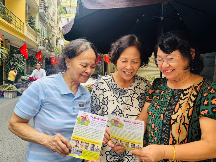 PHƯỜNG BA ĐÌNH TĂNG CƯỜNG CÁC HOẠT ĐỒNG TRUYỀN THÔNG LƯU ĐỘNG HƯỞNG ỨNG NGÀY THALASSEMIA THẾ GIỚI 8/5- Ảnh 7.