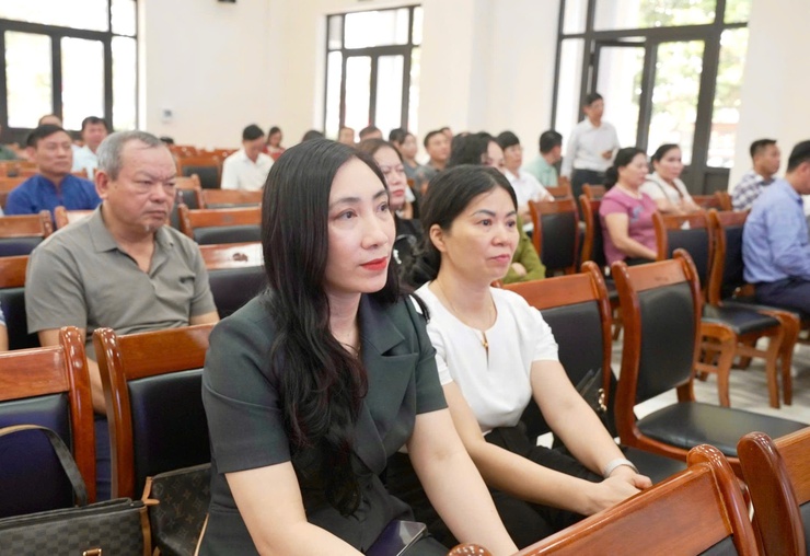 Thành phố Hà Nội tổ chức Hội nghị triển khai, thi hành Luật thủ đô số 02/2026/QH16- Ảnh 9.