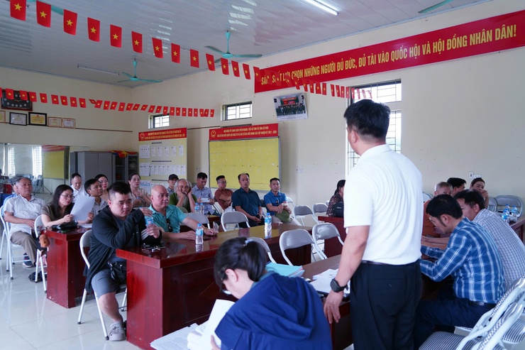 Chương Mỹ tổ chức hội nghị tiếp thu ý kiến về phương án bồi thường, hỗ trợ tái định cư Dự án Quốc lộ 6 đoạn Ba La – Xuân Mai- Ảnh 2.