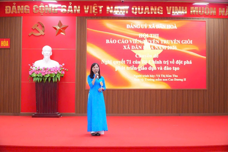  CHUNG KHẢO HỘI THI BÁO CÁO VIÊN, TUYÊN TRUYỀN VIÊN GIỎI XÃ DÂN HOÀ NĂM 2026: ĐƯA NGHỊ QUYẾT ĐẢNG VÀO CUỘC SỐNG- Ảnh 6.