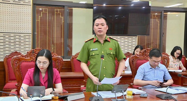 THƯỜNG TRỰC ĐẢNG UỶ NGHE BÁO CÁO KẾT QUẢ TRIỂN KHAI KHẮC PHỤC 5 ĐIỂM NGHẼN TRÊN ĐỊA BÀN XÃ PHÚC THỌ- Ảnh 7.