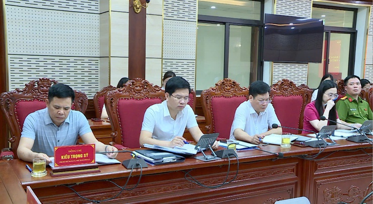 THƯỜNG TRỰC ĐẢNG UỶ NGHE BÁO CÁO KẾT QUẢ TRIỂN KHAI KHẮC PHỤC 5 ĐIỂM NGHẼN TRÊN ĐỊA BÀN XÃ PHÚC THỌ- Ảnh 9.
