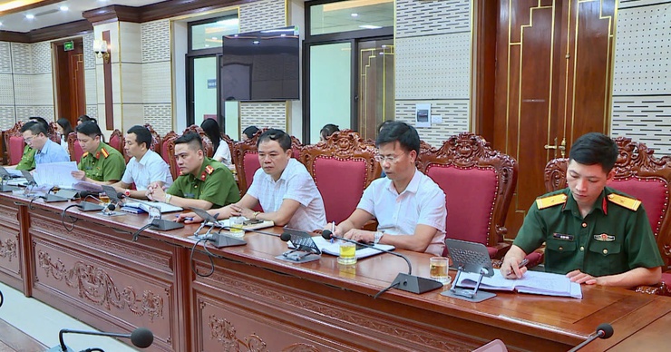 THƯỜNG TRỰC ĐẢNG UỶ NGHE BÁO CÁO KẾT QUẢ TRIỂN KHAI KHẮC PHỤC 5 ĐIỂM NGHẼN TRÊN ĐỊA BÀN XÃ PHÚC THỌ- Ảnh 11.